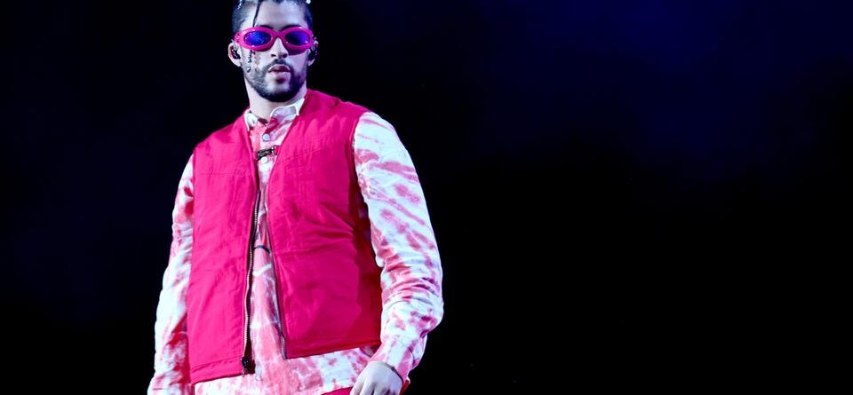 Bad Bunny Outfits