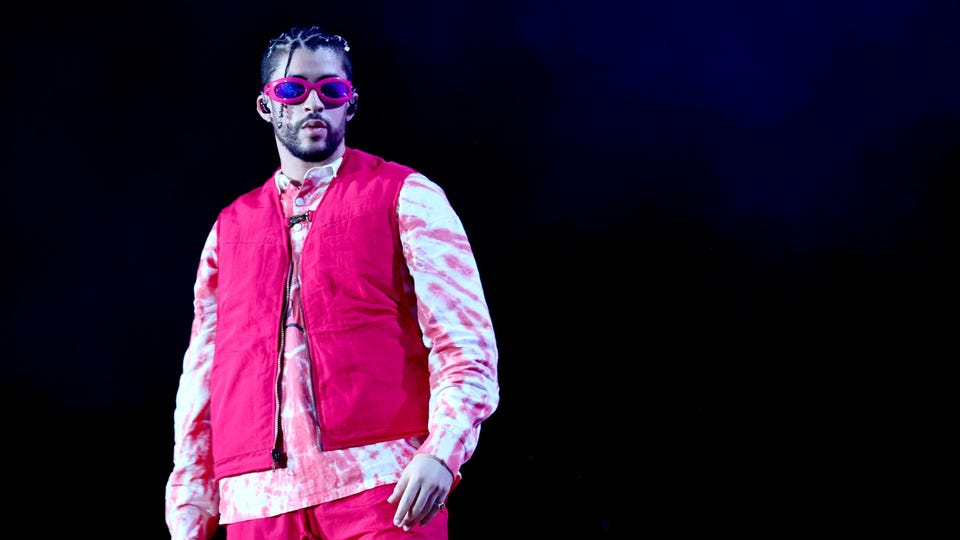 Bad Bunny Outfits
